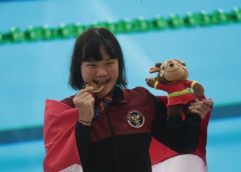 Perenang Muda Indonesia Raih Emas Gaya 100 Meter